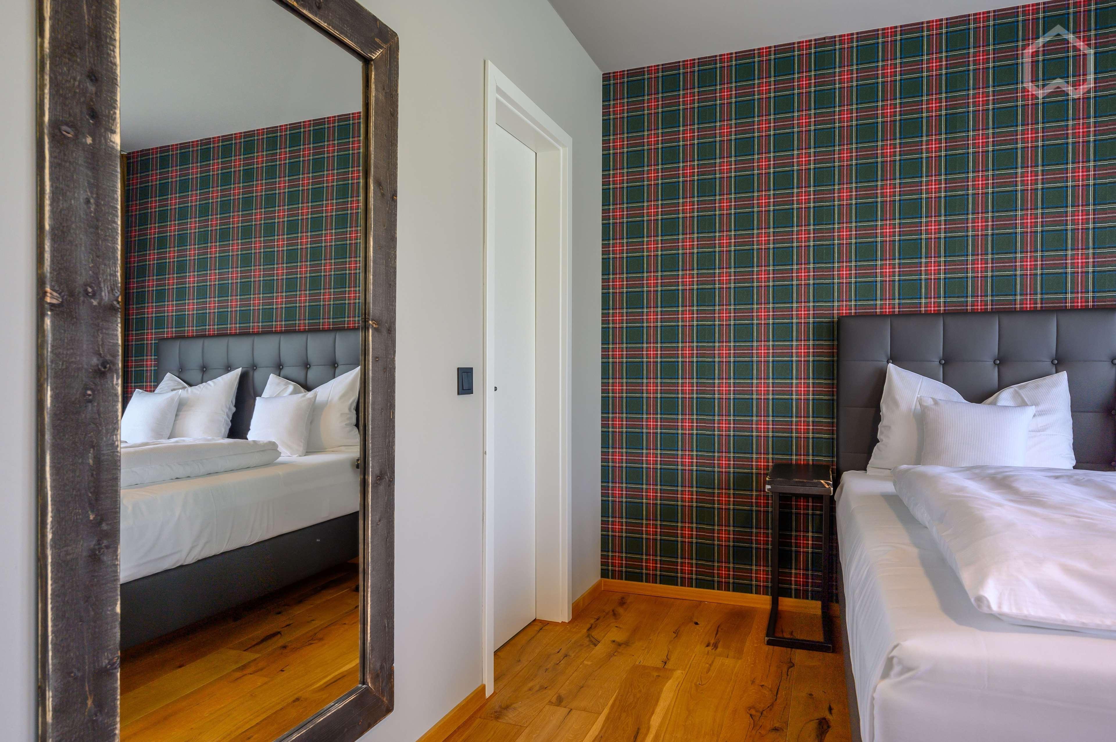 Loftstyle Hotel Eningen; Sure Hotel Collection By BW Eningen unter Achalm Dış mekan fotoğraf